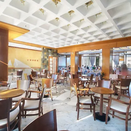 Pericles מלון 3*