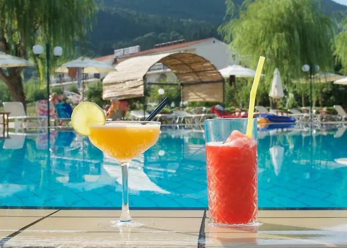 Pericles Hotel 3*